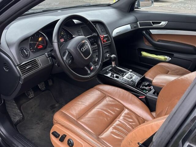 Черный Ауди А6, объемом двигателя 3 л и пробегом 301 тыс. км за 7700 $, фото 7 на Automoto.ua