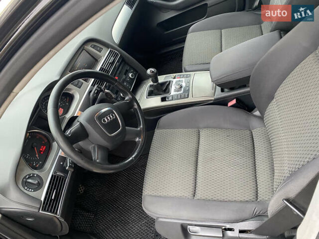 Чорний Ауді А6, об'ємом двигуна 1.97 л та пробігом 287 тис. км за 8400 $, фото 10 на Automoto.ua