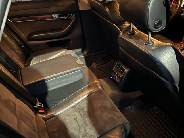 Черный Ауди А6, объемом двигателя 2.7 л и пробегом 250 тыс. км за 8199 $, фото 5 на Automoto.ua