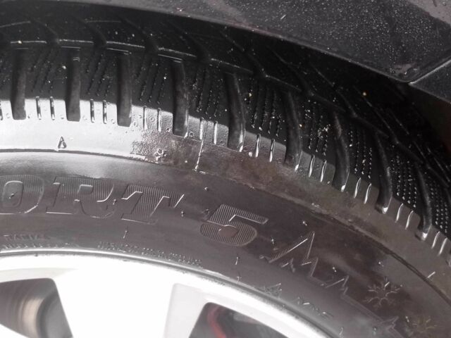 Черный Ауди А6, объемом двигателя 2.4 л и пробегом 306 тыс. км за 7000 $, фото 8 на Automoto.ua