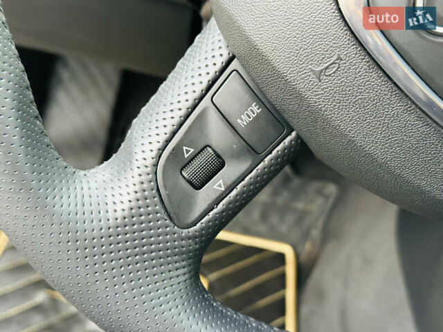 Черный Ауди А6, объемом двигателя 3.12 л и пробегом 225 тыс. км за 8900 $, фото 30 на Automoto.ua