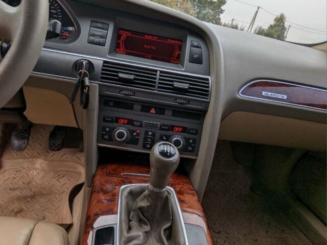 Черный Ауди А6, объемом двигателя 0 л и пробегом 300 тыс. км за 6450 $, фото 5 на Automoto.ua