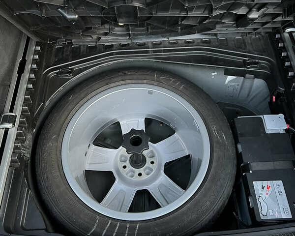 Черный Ауди А6, объемом двигателя 3 л и пробегом 325 тыс. км за 11000 $, фото 19 на Automoto.ua