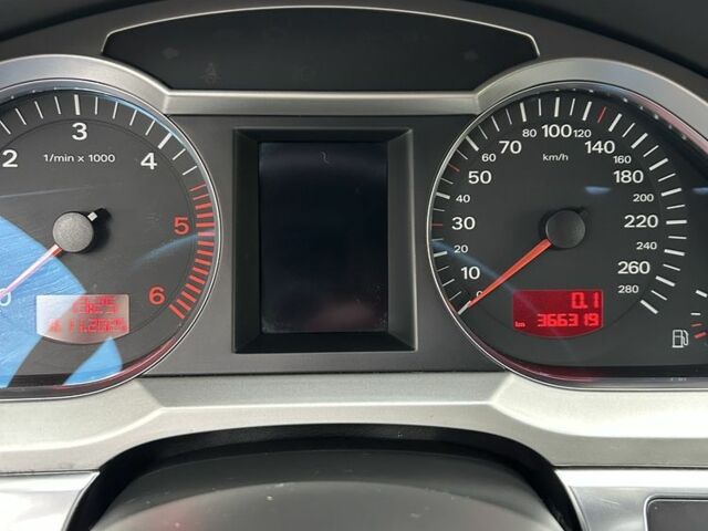Чорний Ауді А6, об'ємом двигуна 3 л та пробігом 367 тис. км за 4600 $, фото 5 на Automoto.ua