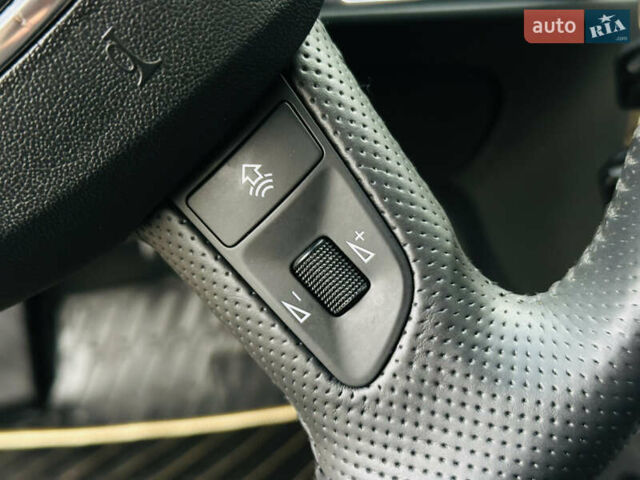 Черный Ауди А6, объемом двигателя 3.12 л и пробегом 225 тыс. км за 8900 $, фото 31 на Automoto.ua