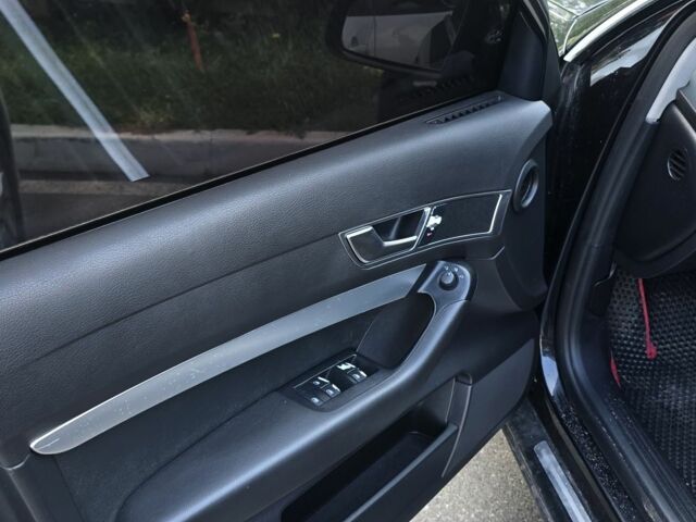 Черный Ауди А6, объемом двигателя 2.7 л и пробегом 330 тыс. км за 4100 $, фото 7 на Automoto.ua