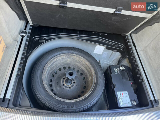 Ауді А6 2006 у Бердичеве на Automoto.ua Чорний Ауді А6, об'ємом двигуна 2.4 л та пробігом 282 тис. км за 8200 $, фото 10 на Automoto.ua