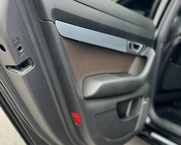Черный Ауди А6, объемом двигателя 3 л и пробегом 250 тыс. км за 11500 $, фото 24 на Automoto.ua