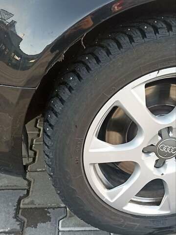 Черный Ауди А6, объемом двигателя 2.7 л и пробегом 405 тыс. км за 10000 $, фото 8 на Automoto.ua