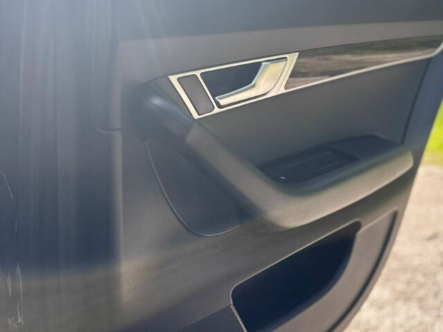 Черный Ауди А6, объемом двигателя 3 л и пробегом 300 тыс. км за 5599 $, фото 13 на Automoto.ua