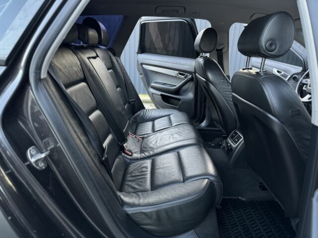 Черный Ауди А6, объемом двигателя 3 л и пробегом 300 тыс. км за 7999 $, фото 12 на Automoto.ua