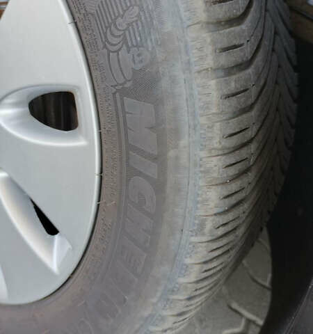 Черный Ауди А6, объемом двигателя 1.98 л и пробегом 235 тыс. км за 7900 $, фото 33 на Automoto.ua