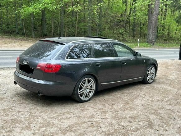 Черный Ауди А6, объемом двигателя 3 л и пробегом 215 тыс. км за 4114 $, фото 2 на Automoto.ua