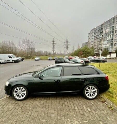 Черный Ауди А6, объемом двигателя 0 л и пробегом 250 тыс. км за 1950 $, фото 7 на Automoto.ua