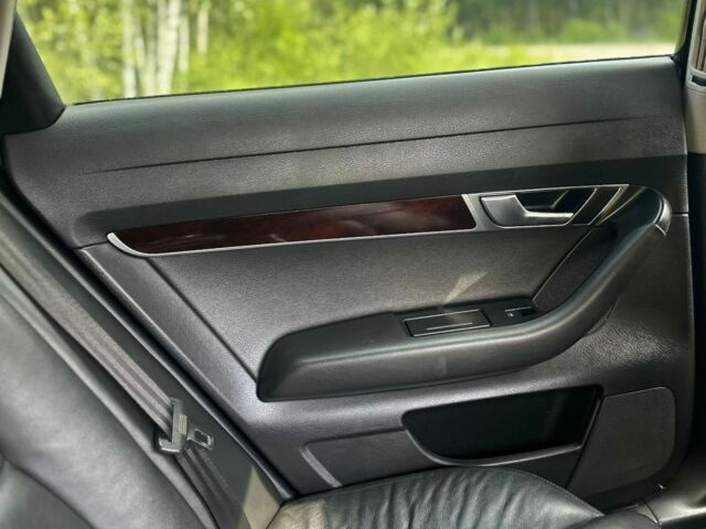 Черный Ауди А6, объемом двигателя 3 л и пробегом 300 тыс. км за 5599 $, фото 11 на Automoto.ua