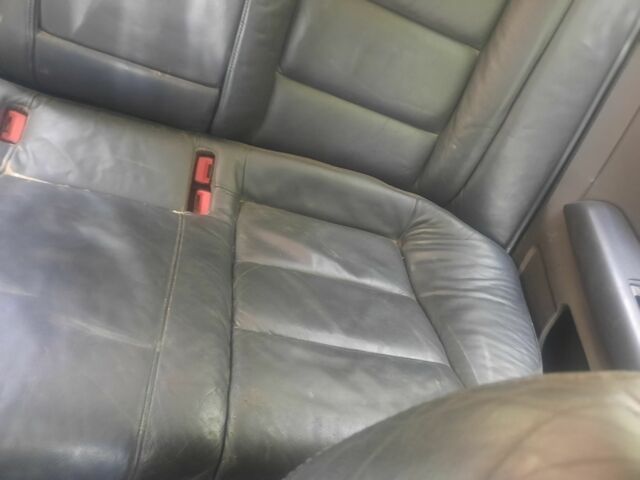 Черный Ауди А6, объемом двигателя 3 л и пробегом 330 тыс. км за 4000 $, фото 5 на Automoto.ua