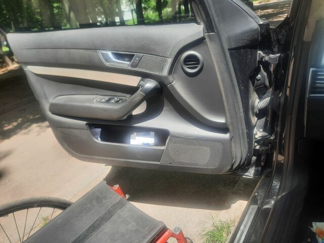 Черный Ауди А6, объемом двигателя 3 л и пробегом 330 тыс. км за 4000 $, фото 6 на Automoto.ua