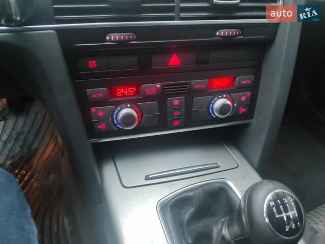 Черный Ауди А6, объемом двигателя 2 л и пробегом 243 тыс. км за 8200 $, фото 9 на Automoto.ua