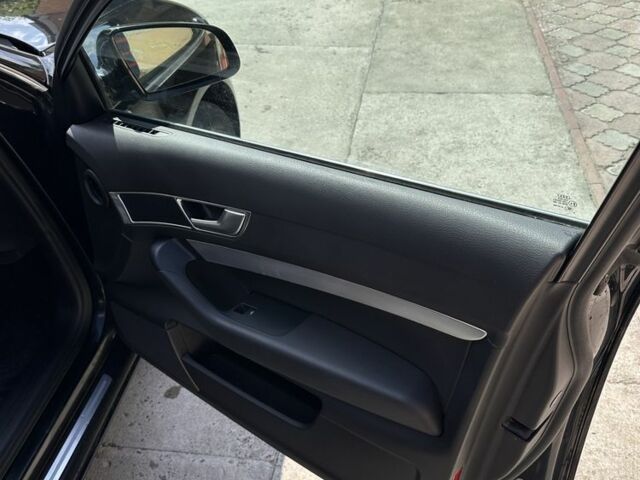 Черный Ауди А6, объемом двигателя 2 л и пробегом 236 тыс. км за 8700 $, фото 9 на Automoto.ua