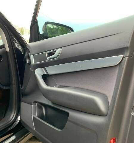 Черный Ауди А6, объемом двигателя 1.98 л и пробегом 289 тыс. км за 7800 $, фото 13 на Automoto.ua