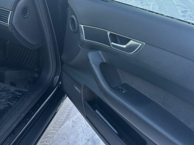 Чорний Ауді А6, об'ємом двигуна 2 л та пробігом 324 тис. км за 3550 $, фото 12 на Automoto.ua