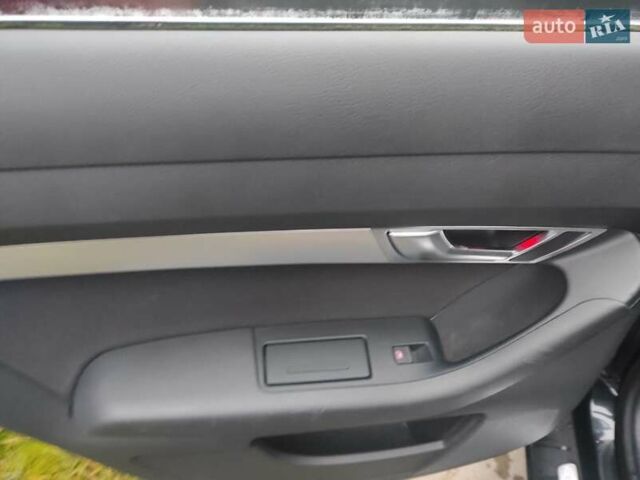 Черный Ауди А6, объемом двигателя 2 л и пробегом 243 тыс. км за 8200 $, фото 16 на Automoto.ua