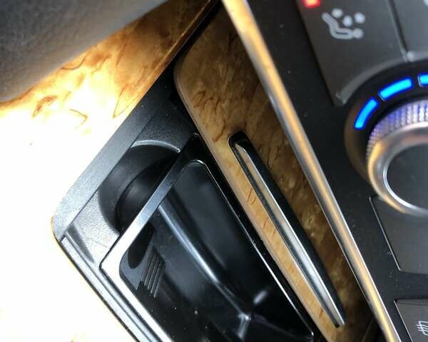 Черный Ауди А6, объемом двигателя 3 л и пробегом 288 тыс. км за 13750 $, фото 69 на Automoto.ua