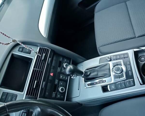 Чорний Ауді А6, об'ємом двигуна 2.7 л та пробігом 317 тис. км за 8300 $, фото 4 на Automoto.ua
