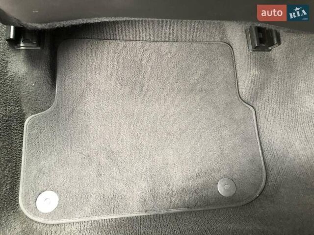 Черный Ауди А6, объемом двигателя 3 л и пробегом 288 тыс. км за 13750 $, фото 57 на Automoto.ua