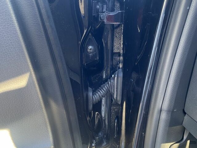 Черный Ауди А6, объемом двигателя 2 л и пробегом 305 тыс. км за 9050 $, фото 15 на Automoto.ua