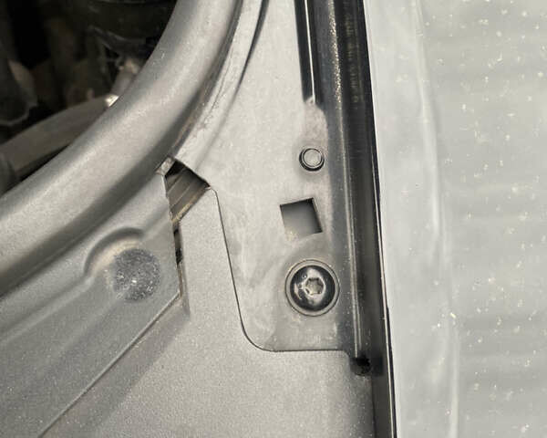 Ауди А6 2009 в Покров (Орджоникидзе) на Automoto.ua Черный Ауди А6, объемом двигателя 1.97 л и пробегом 290 тыс. км за 9700 $, фото 9 на Automoto.ua