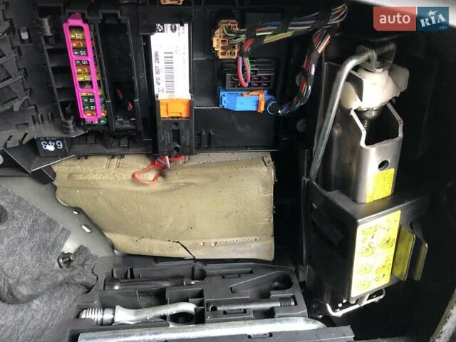 Чорний Ауді А6, об'ємом двигуна 3 л та пробігом 292 тис. км за 14990 $, фото 87 на Automoto.ua