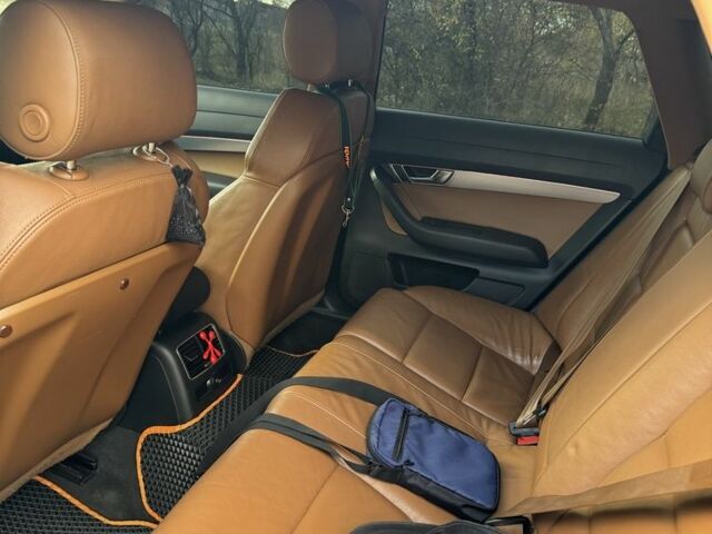 Черный Ауди А6, объемом двигателя 3 л и пробегом 210 тыс. км за 12000 $, фото 7 на Automoto.ua