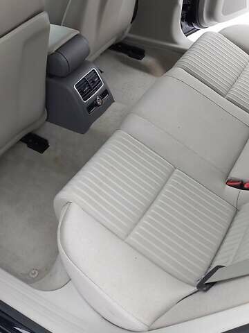 Ауді А6 2010 у Києві на Automoto.ua Чорний Ауді А6, об'ємом двигуна 1.97 л та пробігом 235 тис. км за 11900 $, фото 13 на Automoto.ua