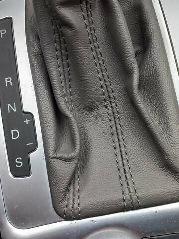 Ауді А6 2010 у Києві на Automoto.ua Чорний Ауді А6, об'ємом двигуна 1.97 л та пробігом 235 тис. км за 11900 $, фото 15 на Automoto.ua