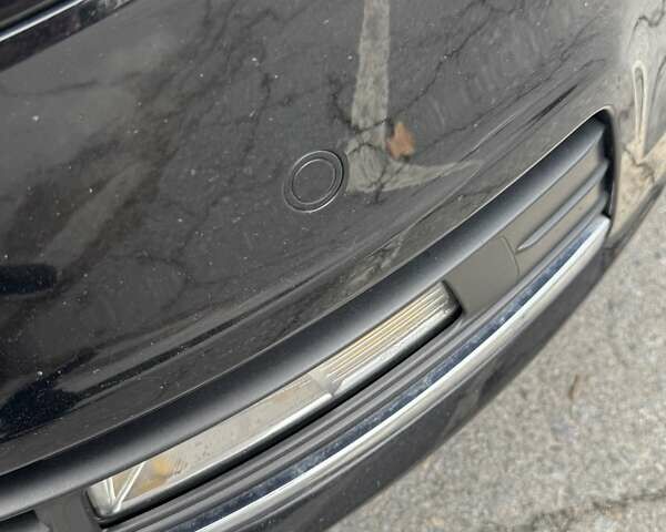 Черный Ауди А6, объемом двигателя 2 л и пробегом 300 тыс. км за 12000 $, фото 3 на Automoto.ua