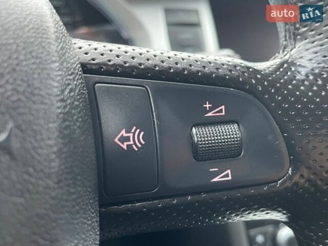 Черный Ауди А6, объемом двигателя 2 л и пробегом 248 тыс. км за 10900 $, фото 132 на Automoto.ua