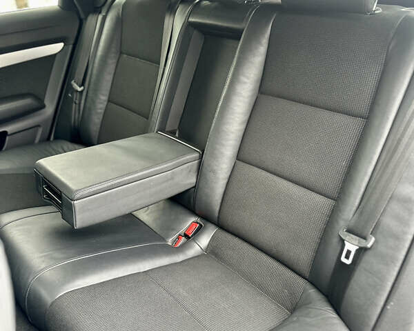 Черный Ауди А6, объемом двигателя 3 л и пробегом 283 тыс. км за 12000 $, фото 10 на Automoto.ua