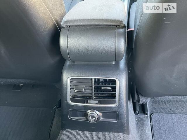 Чорний Ауді А6, об'ємом двигуна 2 л та пробігом 266 тис. км за 10500 $, фото 9 на Automoto.ua