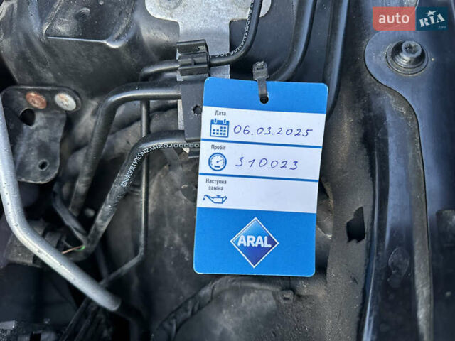 Черный Ауди А6, объемом двигателя 3 л и пробегом 308 тыс. км за 15999 $, фото 85 на Automoto.ua