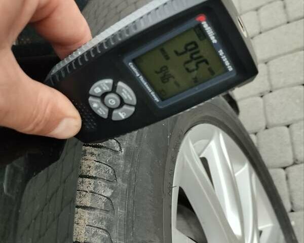 Чорний Ауді А6, об'ємом двигуна 2 л та пробігом 263 тис. км за 15300 $, фото 27 на Automoto.ua