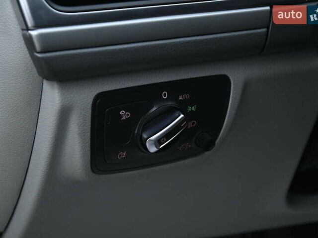 Чорний Ауді А6, об'ємом двигуна 2 л та пробігом 288 тис. км за 18200 $, фото 22 на Automoto.ua