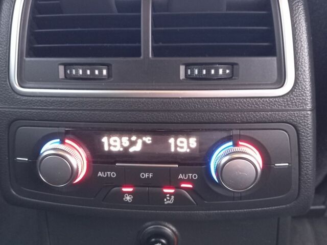 Чорний Ауді А6, об'ємом двигуна 3 л та пробігом 242 тис. км за 15550 $, фото 7 на Automoto.ua