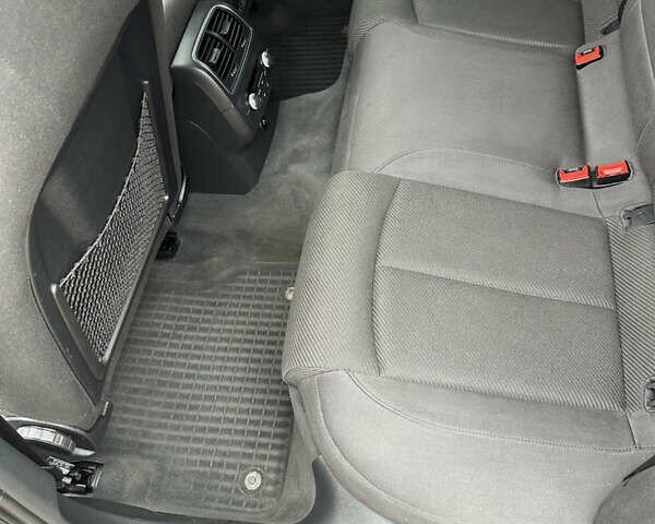 Черный Ауди А6, объемом двигателя 2 л и пробегом 247 тыс. км за 15200 $, фото 10 на Automoto.ua