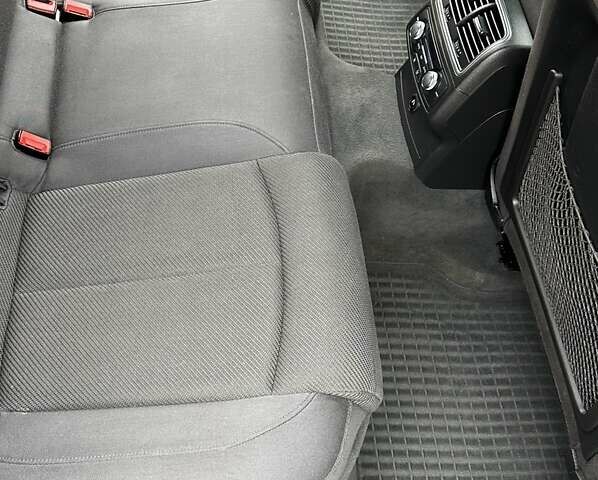 Черный Ауди А6, объемом двигателя 2 л и пробегом 247 тыс. км за 15200 $, фото 16 на Automoto.ua