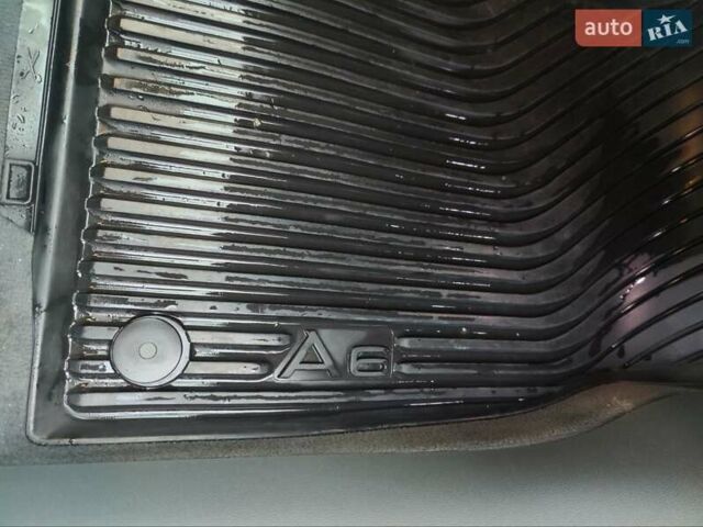 Черный Ауди А6, объемом двигателя 2 л и пробегом 294 тыс. км за 12800 $, фото 17 на Automoto.ua