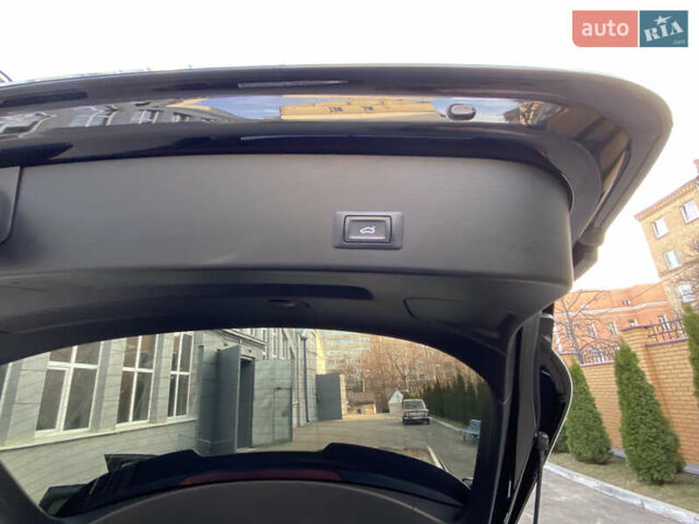 Чорний Ауді А6, об'ємом двигуна 1.97 л та пробігом 291 тис. км за 18500 $, фото 26 на Automoto.ua