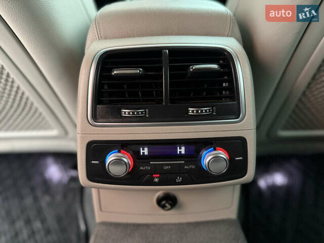 Черный Ауди А6, объемом двигателя 3 л и пробегом 300 тыс. км за 16850 $, фото 106 на Automoto.ua