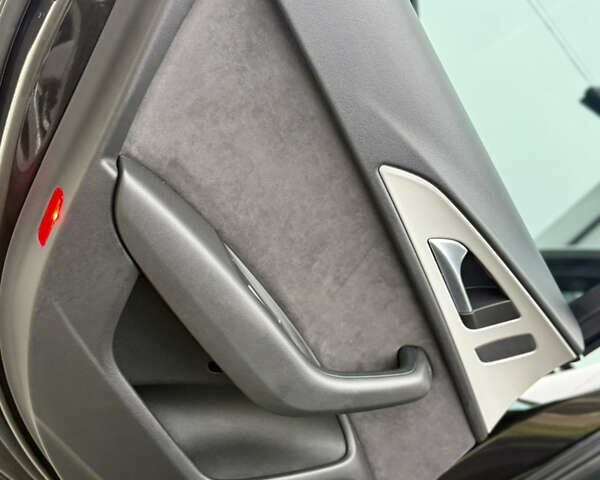 Чорний Ауді А6, об'ємом двигуна 2.97 л та пробігом 243 тис. км за 20950 $, фото 68 на Automoto.ua