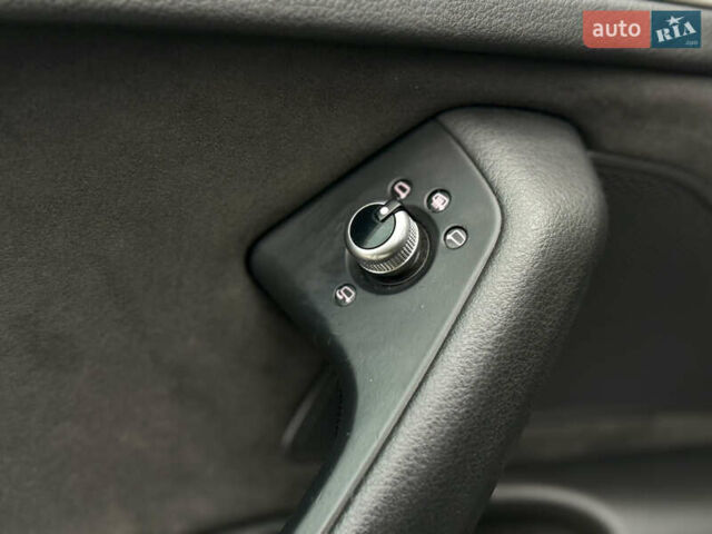 Чорний Ауді А6, об'ємом двигуна 2.97 л та пробігом 243 тис. км за 20950 $, фото 42 на Automoto.ua